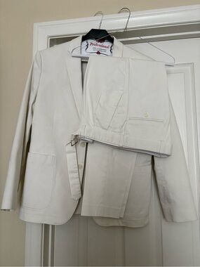 Express Cream Two-Piece Suit Jacket & Trousers